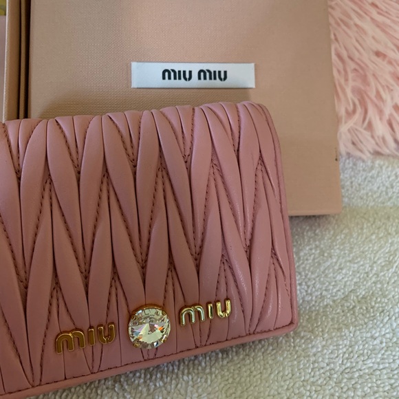 RARE MIU MIU PINK WALLET - Picture 4 of 13